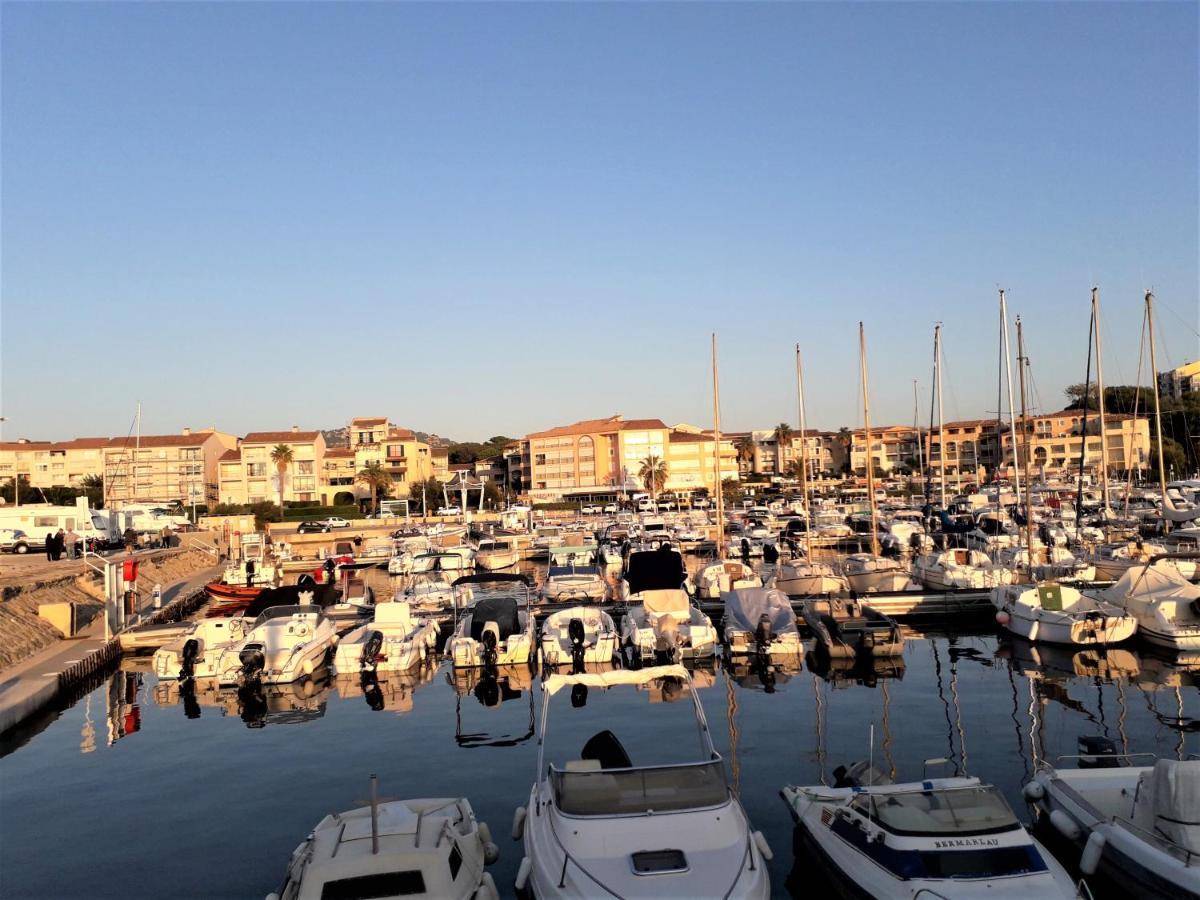 Domaine De La Coudouliere, Vue Mer, Plage, Piscine Et Parc Six-Fours-les-Plages Exterior foto